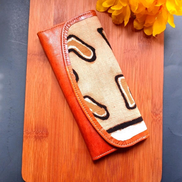 1PC Beautiful African Mudcloth Leather Wallet - Picture 4 of 16